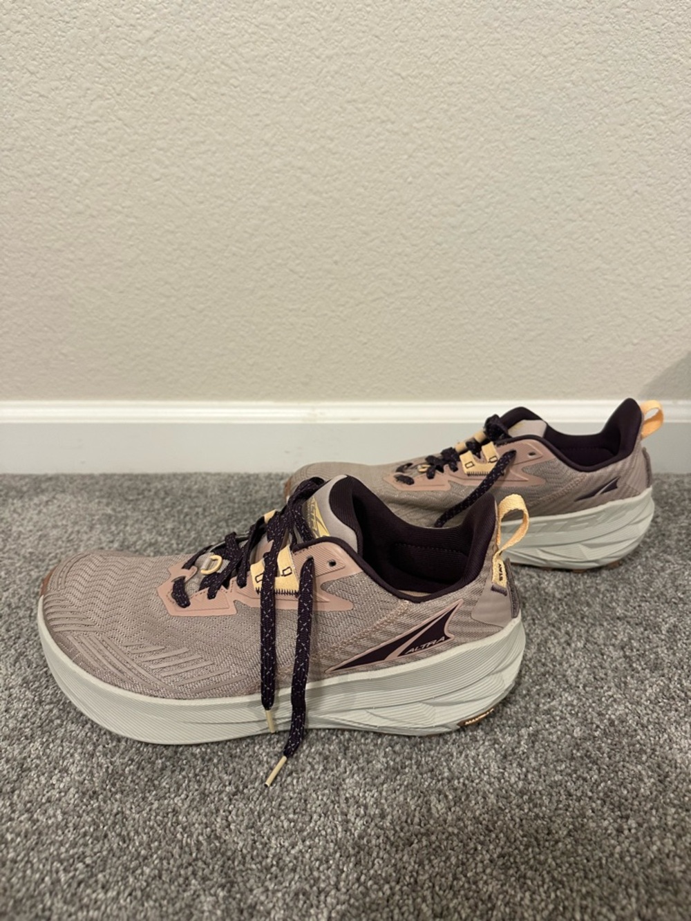 NEW Altra Experience Wild Trail Runners